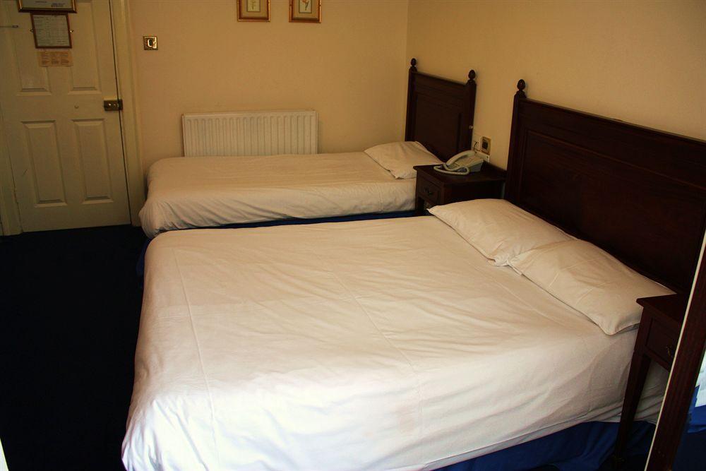 Lynams Hotel Dublin Værelse billede